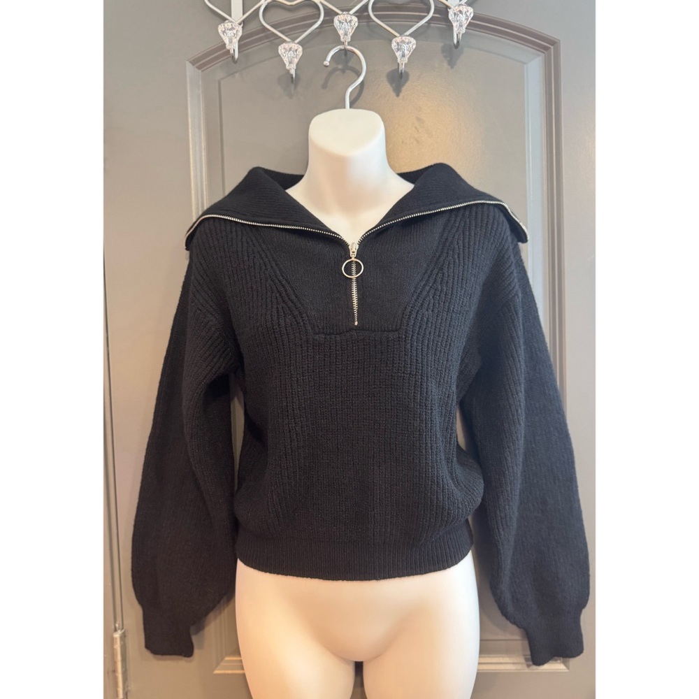 Fashion Nova Black V-Neck Sweater